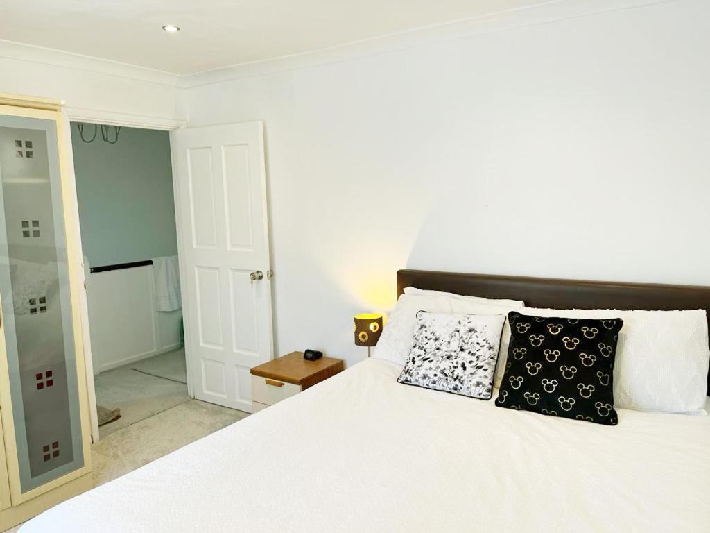 Blessings Of Peace Home Away From Home Cardiff Dış mekan fotoğraf