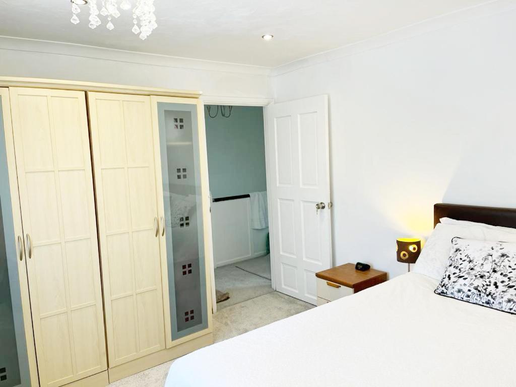 Blessings Of Peace Home Away From Home Cardiff Dış mekan fotoğraf