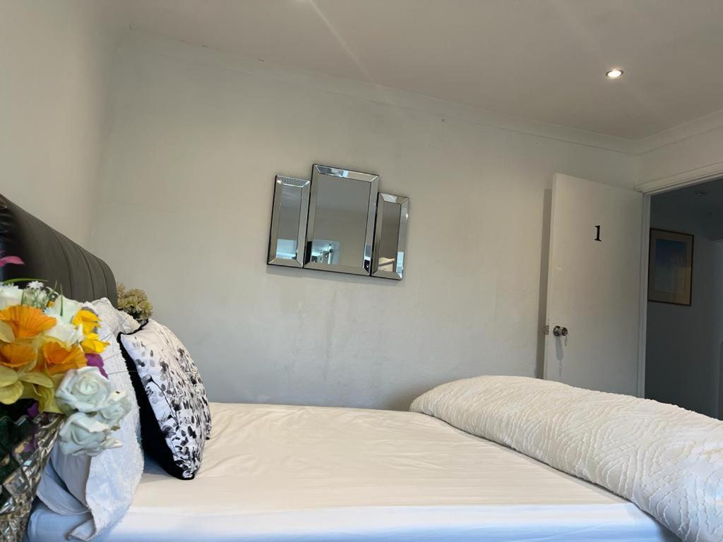 Blessings Of Peace Home Away From Home Cardiff Dış mekan fotoğraf