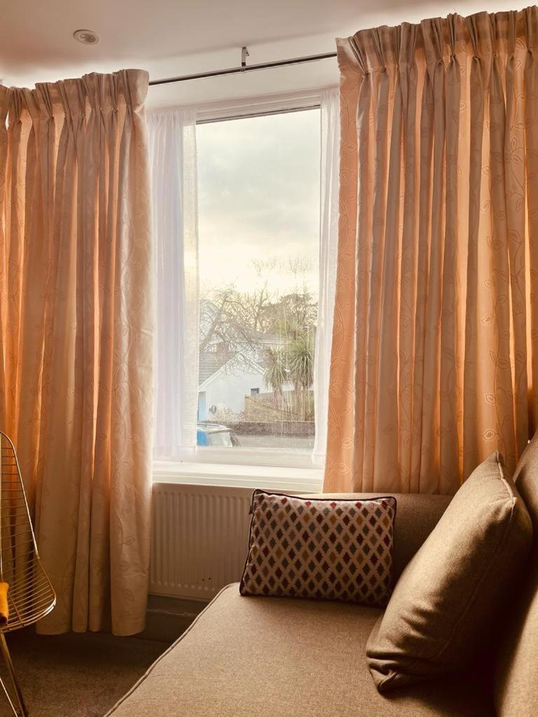 Blessings Of Peace Home Away From Home Cardiff Dış mekan fotoğraf