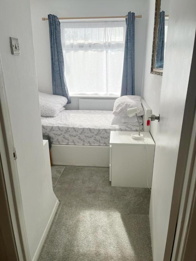 Blessings Of Peace Home Away From Home Cardiff Dış mekan fotoğraf