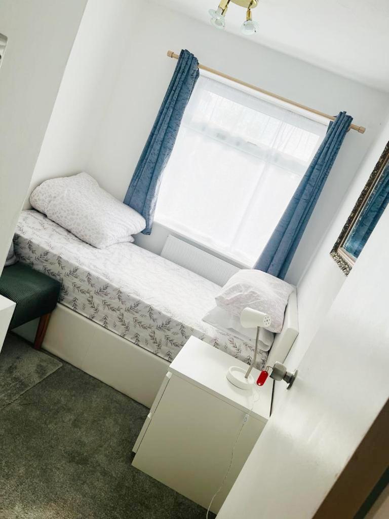 Blessings Of Peace Home Away From Home Cardiff Dış mekan fotoğraf