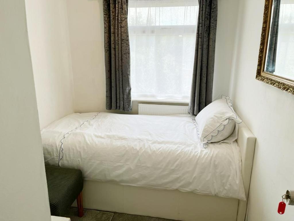 Blessings Of Peace Home Away From Home Cardiff Dış mekan fotoğraf